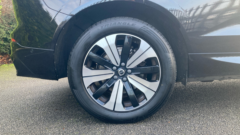 Volvo XC60 2.0 T6 [350] RC PHEV Plus Dark 5dr AWD Geartronic Estate